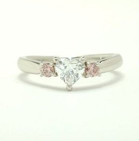 �n�[�g�_�C���ƃs���N�_�C�����g�p�����G���Q�[�W�����O