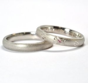 �����`�[�t�̃��t�H�[���E�I�[�_�[�����w��