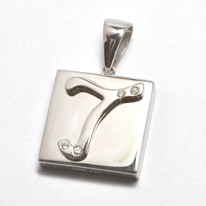 �R�c�b�`�c�f�U�C���Ő��삵���C�j�V�����s�y���_���g