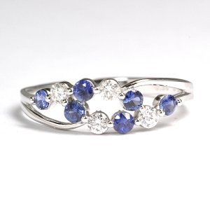 �_�C���ƃT�t�@�C�A�̃X�C�[�g�P�O�����O