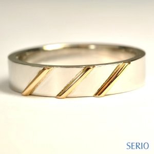 �v���`�i�ƃS�[���h�̃R���r�f�U�C�������O